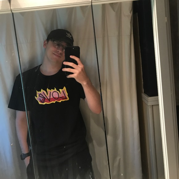 Meet your Posher, Mitchell - Picture 1 of 1